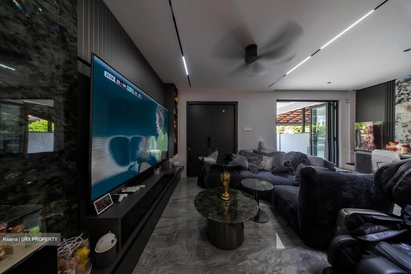 Paya Lebar Gardens (D19), Terrace #571885671